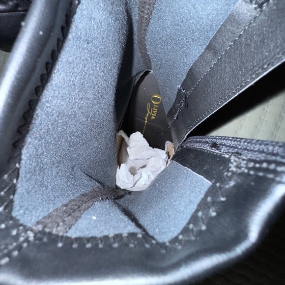 Olivia Fargiano stiletto Boots w/ Rhinestone Straps. Size 10 worn 1X for a few - Picture 7 of 11